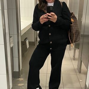 Meet your Posher, Zee